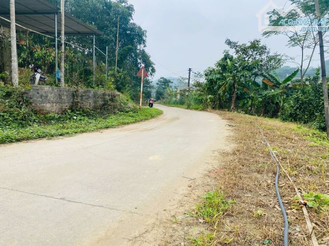 BÁN GẤP SIÊU PHẨM NGHỈ DƯỠNG VIEW CỰC ĐẸP, SẴN NHÀ Ở CÓ DT 3600m2 GIÁ ĐẦU TƯ - 4