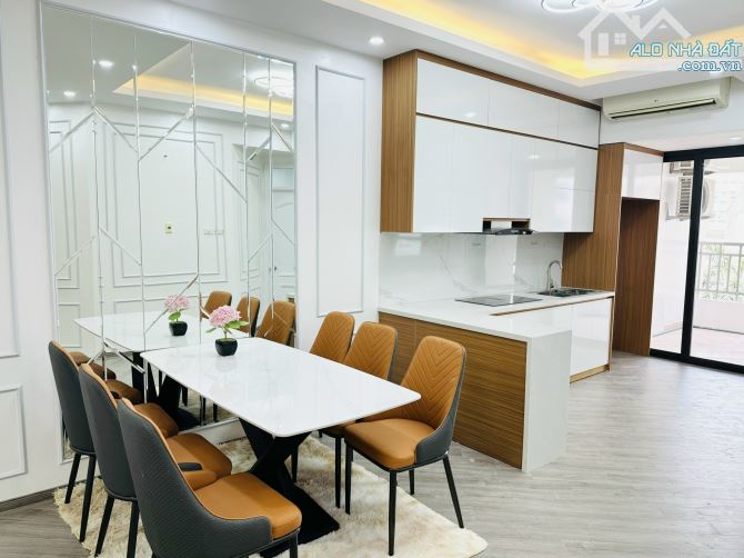 Bán căn hộ chung cư 110m2  Ngõ 107 Nguyễn Chí Thanh, Đống Đa, Hà Nội