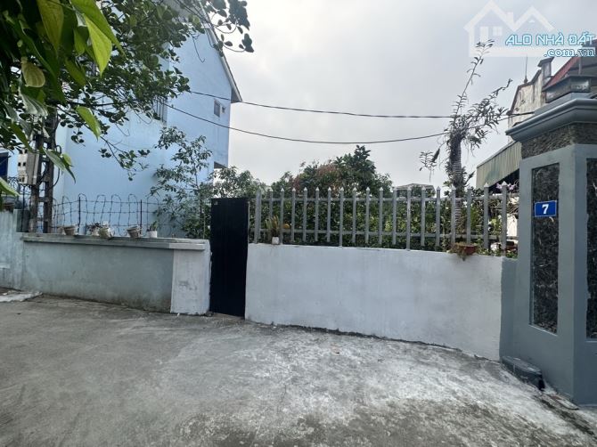 Rẻ nhất Đông Dư Gia Lâm - khuôn đất nở hậu lô góc 2 mặt thoáng diện tích rộng xây nhà cực