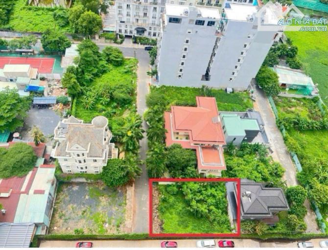 Bán đất cực hiếm,giá tốt,VIP Compound Nguyễn Văn Hưởng P. Thảo Điền Q2.10x20m.53 tỷ