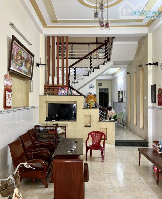CẦN BÁN NHÀ MẶT TIỀN ĐƯỜNG LÊ THANH NGHỊ - TP QUY NHƠN !