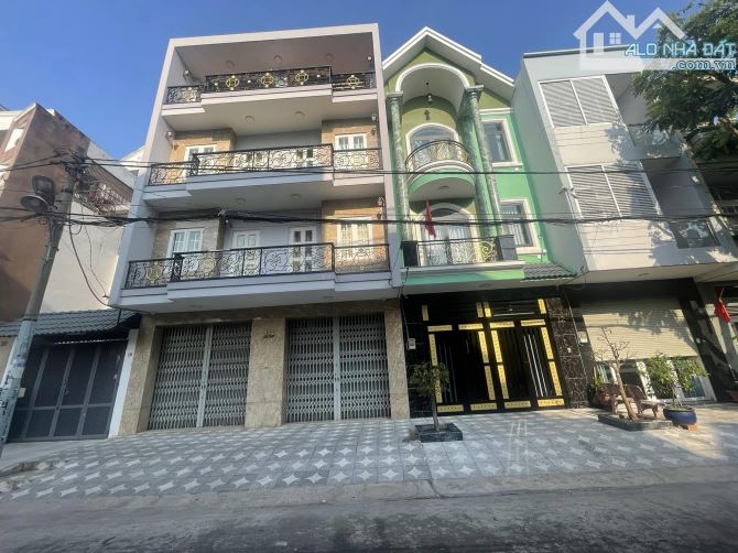 Bán nhà mới MT đường nội bộ khu Tên Lửa, 8 x 20m, 3.5 tấm, 19.5 tỷ (Tín Hưng)
