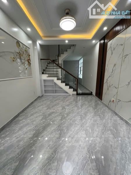 .Nhà Xây Mới Miếu Hai Xã - Lê chân - 2.5 tỷ