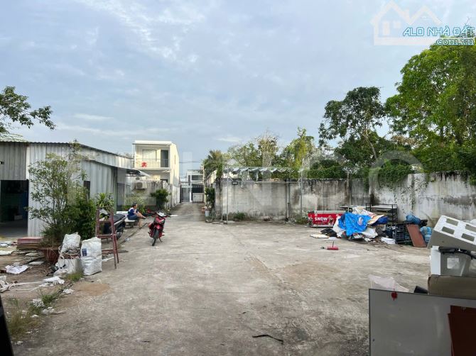 Kho xưởng bãi 1.000m² có 2 kho xây dựng 300m² có điện 3 pha, gần cầu Bình Thuỷ - 10