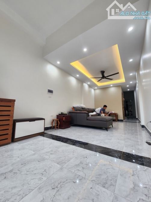 BÁN NHÀ LẠC LONG QUÂN, TÂY HỒ, 80M2, NHÀ ĐẸP, THANG MÁY, VIEW CÔNG VIÊN NƯỚC, NHỈNH 19 TỶ - 1