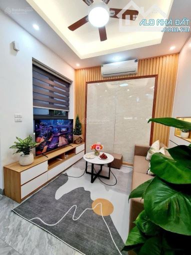 Bán nhà phố Yên Hòa, giá siêu hời, sát phố, 3 thoáng, 62m2, 4T, full nội thất xịn xò 9tỷ - 1