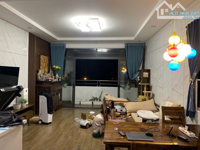 Chỉ 180 triệu m2.  Căn hộ dịch vụ gần Hồ Mỗ Lao. 106m2 * 7 tầng * 21 phòng gác xép. - 1