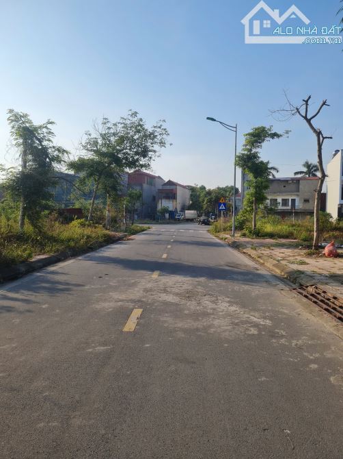 Bán Lô đất Hoa Hậu KĐT Gwin, Yên Dũng- Bắc Giang 117.5m2, Mt 5m.  Giá 2,5 tỷ - 2