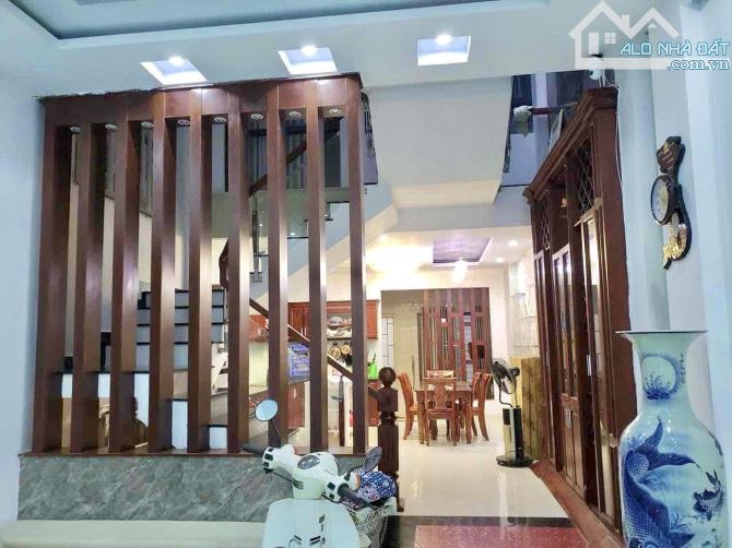 Hoà Minh - Bán Nhà Mặt Tiền Nguyễn Thuý - Gần Biển - 3 Tầng - 86m2 - 5tyX. - 2