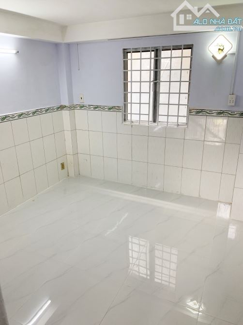 BÁN NHÀ – NGAY CHỢ HẠNH THÔNG TÂY – GÒ VẤP – 93M2(4x23.3) – 4T 4PN 5WC – GIÁ CHỈ 9.8 TỶ - 3