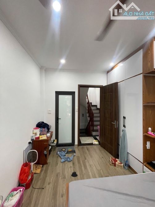 BÁN NHÀ PHỐ KHUẤT DUY TIẾN, NGÕ RỘNG NGÁCH NÔNG THÔNG SANG VŨ HỮU DT 35M2. - 2