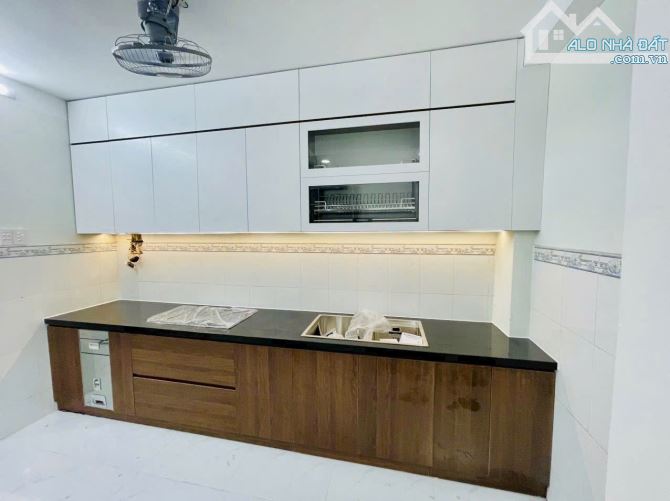Căn Góc, bất chấp đầu tư, Huỳnh Tấn Phát, Q7, gần 60M2, 2 Tầng, chỉ 3.8T - 3