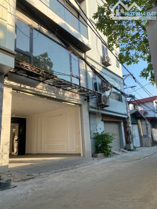 BÁN NHÀ MỚI 6 TẦNG TẠI THẠCH BÀN - NGÕ THÔNG, Ô TÔ, CÓ THANG MÁY - SỔ ĐỎ CHÍNH CHỦ - 3
