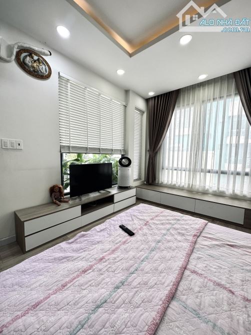 VILLA " KỲ ĐỒNG " Q3 - 67M ( 7.5x9 ) - SÁT MT HXH NHỈNH 17 TỶ . - 4