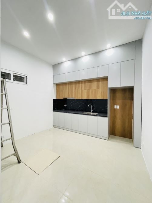 BÁN NHÀ-BÙI XƯƠNG TRẠCH-THANH XUÂN 34M 5TẦNG 7.5TỶ- GẦN PHỐ - NGÕ THÔNG - NHÀ ĐẸP NỘI THẤT - 4