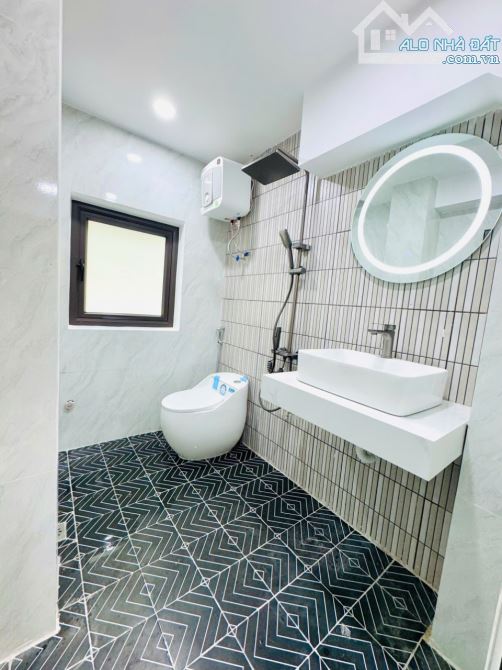 Hiếm - TT Bách Khoa vị trí Trung tâm 75m2, 2 ngủ, 2 WC, 4.18 tỷ - Full nội thất, SĐCC - 4