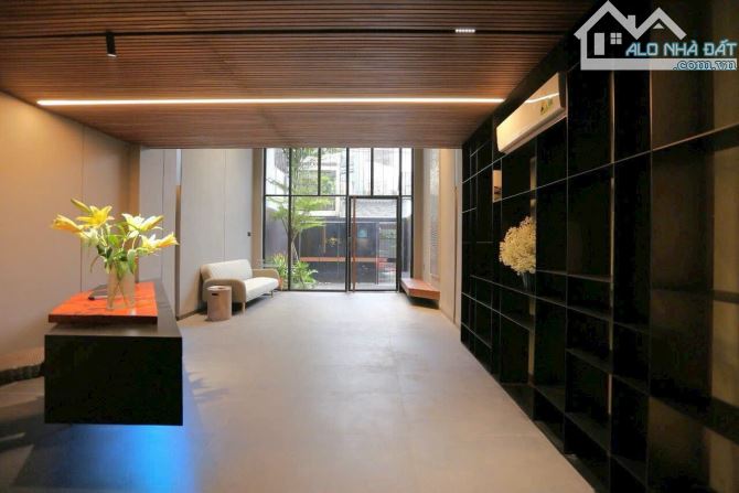 Tòa nhà mặt tiền Nguyễn Ngọc Phương, 7 tầng Thang máy, 81㎡, giá 24 tỷ - 4
