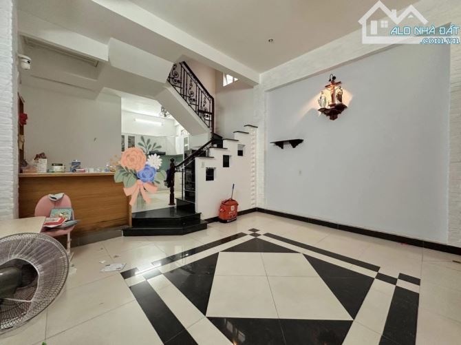 GẦN MẶT TIỀN PHAN XÍCH LONG PHƯỜNG 2 PHÚ NHUẬN 54M2 SỔ VUÔNG A4, 4 TẦNG, 3PN, NHỈNH 10 TỶ - 5