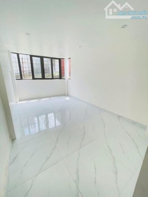 BÁN NHÀ- KHƯƠNG ĐÌNH 31M, 4 TẦNG MT NHỈNH 6 TỶ HẠ ĐÌNH THANH XUÂN - 6