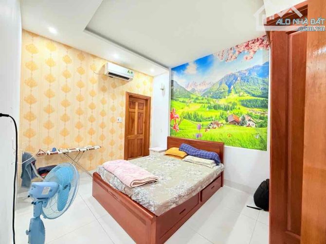 Bán Nhà Mặt Tiền Phạm Hùng - 3 Tầng - View Công Viên - 118m2 - Mới Ở Ngay - 8Tỷ7. - 6