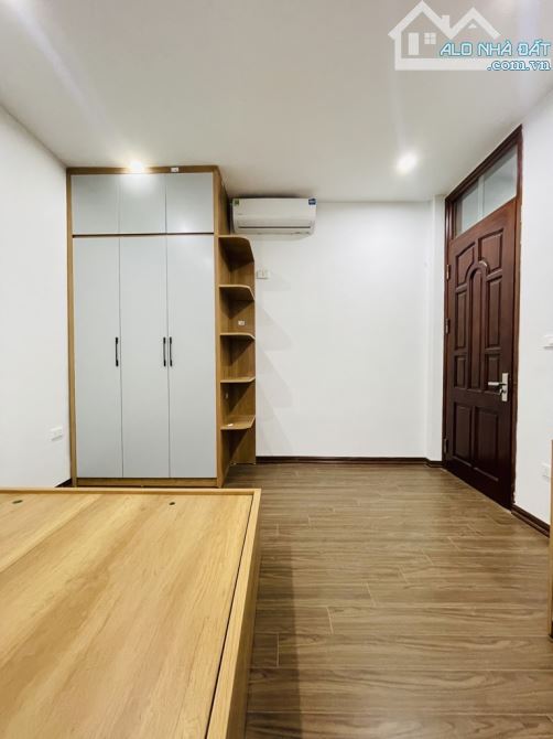 BÁN NHÀ-BÙI XƯƠNG TRẠCH-THANH XUÂN 34M 5TẦNG 7.5TỶ- GẦN PHỐ - NGÕ THÔNG - NHÀ ĐẸP NỘI THẤT - 7