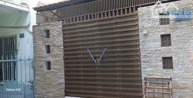 Bán nhà 4 tầng trung tâm quận 3 Lê Văn Sỹ 51 m2 - 8