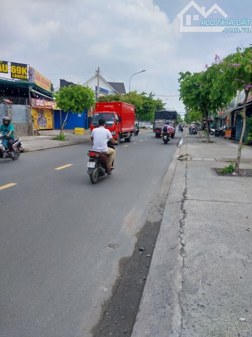 Khu vực hiếm nhà bán MẶT TIỀN SONG HÀNH - SÁT LÊ THỊ HÀ - NGANG 9M - THUÊ 20TR/TH 13TỶ HƠN