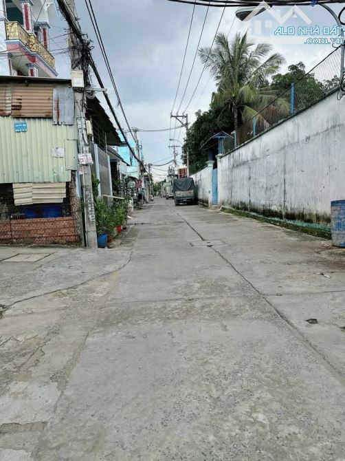 BÁN LÔ ĐẤT 88M2- GIÁ BÁN 2 TỶ 450 TRIỆU - GẦN SIÊU THỊ AONE BÌNH TÂN