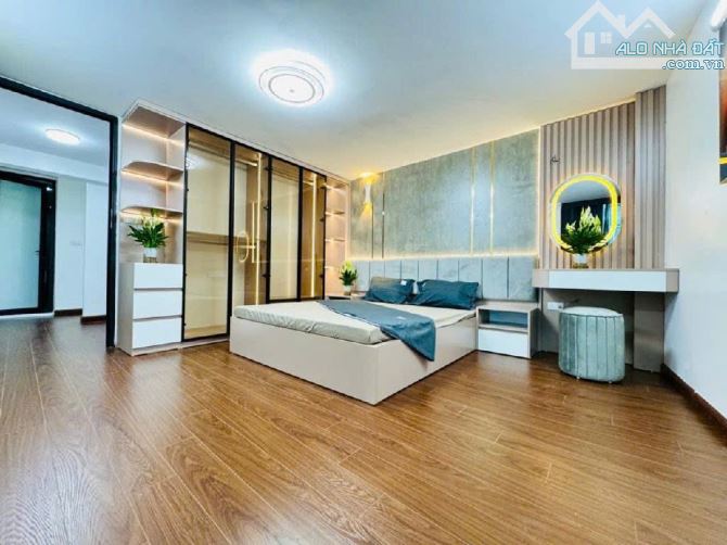 HIẾM NHÀ ĐẸP PHỐ KIM  NGƯU,Ô TÔ ĐỖ CỬA, NGÕ THÔNG KINH DOANH, 40M2 GIÁ CHỈ 8.X TỶ