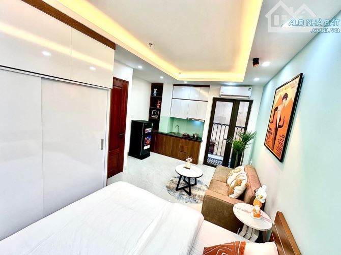 Tết bán nhà. Ccmn Hồ Tùng Mậu, 86m2, 7T, 20 phòng, oto 20m. Dt 100tr/ th.