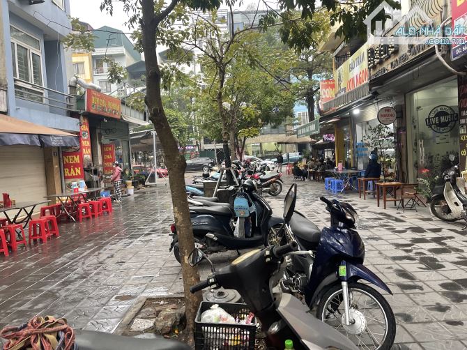 Nhà mặt phố Trạm Long Biên kinh doanh, gần Aeon mall,