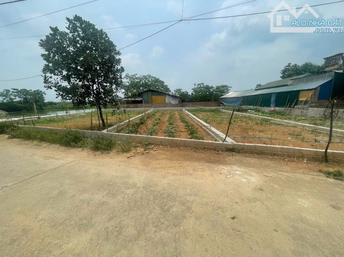 84.5m2 Trục chính đường nhựa Phú Cát , gần hồ , đường thông rộng gần khu Công Nghệ Cao