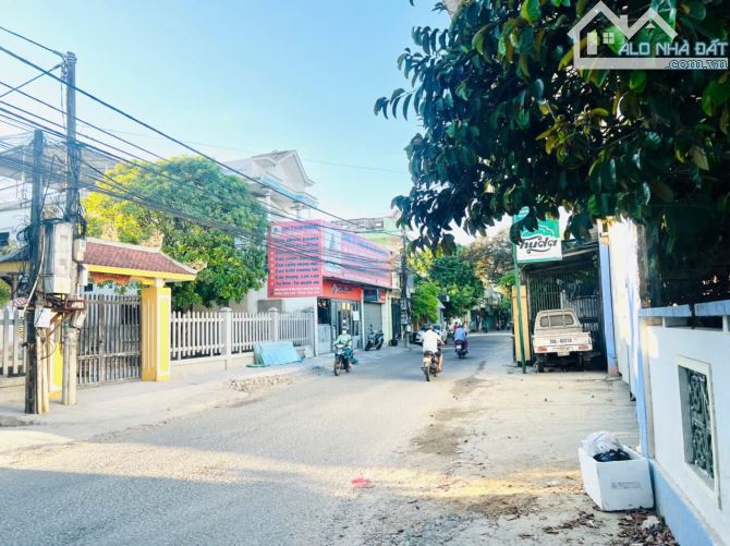 🔸 🏡Bán nhà 2 Tầng gần Phố Cổ Bao Vinh- gần Uỷ Ban Hương Vinh - Quận Phú Xuân