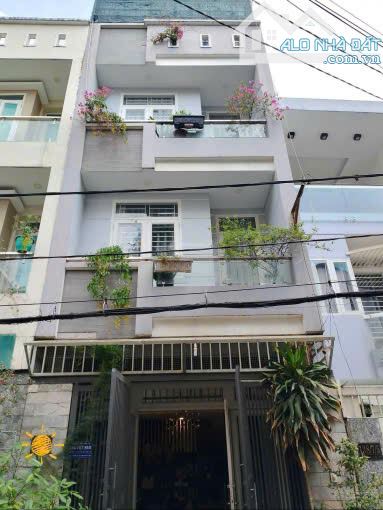 Nhà đang cho thuê 18tr/tháng Đ.Hòa Hưng, Quận 10. Giá 3 Tỷ 690/69m2.  Sổ hoàn công