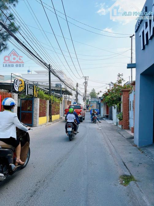 Bán nhà mới cứng cáp Gần khu văn hoa villas -UBND P.Thống Nhất Tp Biên Hoà - 1