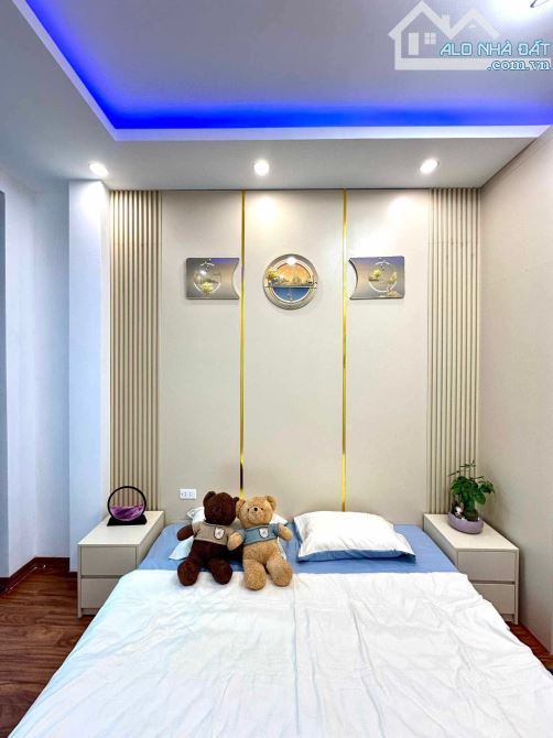 BÁN NHÀ TT NHỔN 37m2 FULL NỘI THẤT DÂN XÂY ĐƠN LẬP - 1