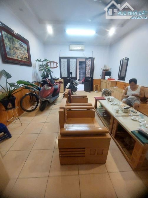 Bán nhà Minh Khai 44m2 ngõ oto thông nở hậu kinh doanh tốt 14 tỷ - 1