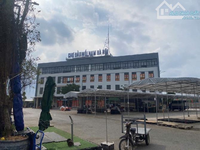 🏢. BÁN KIOT CHỢ ĐẦU MỐI NAM HÀ NỘI 🔹️LÔ GÓC, 2.5 TẦNG 🔹️DIỆN TÍCH: 24M2 🔹️MẶT TIỀN: 4M - 1