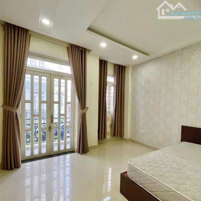 NHÀ ĐẸP 4 TẦNG - 100M2 - NGAY PHẠM VĂN ĐỒNG - LINH ĐÔNG - NHỈNH 10 TỶ CÒN THƯƠNG LƯỢNG! - 1