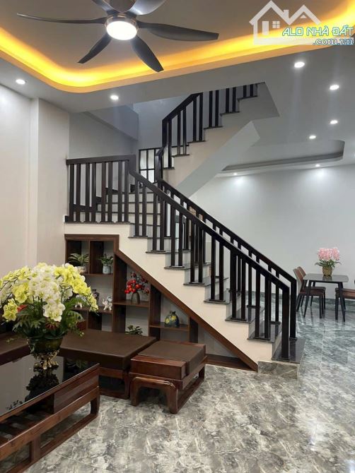 Bán nhà 3 tầng, 3 ngủ 44.2m2, mt 4.32m ngõ đường Ngô Quyền, ph Thanh Bình, TP Hải Dương - 1