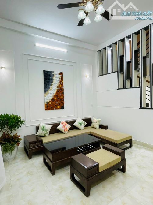 NHÀ ĐẸP 2 TẦNG CẠNH KQH PHAN KẾ BÍNH, PHƯỜNG THUỶ XUÂN 🏘️ -l - 1