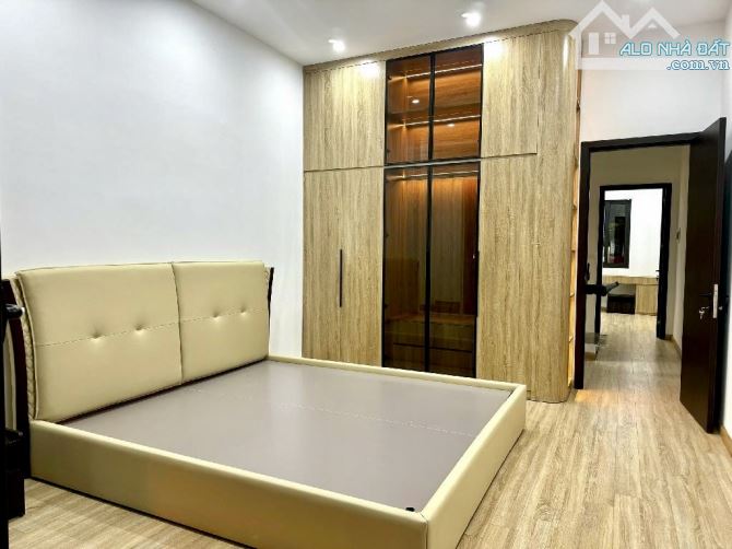 Bán nhà Ngọc Thuỵ 6 tầng 41m Mt 3,7m oto qua nhà, gần phố 10 tỷ hơn - 3