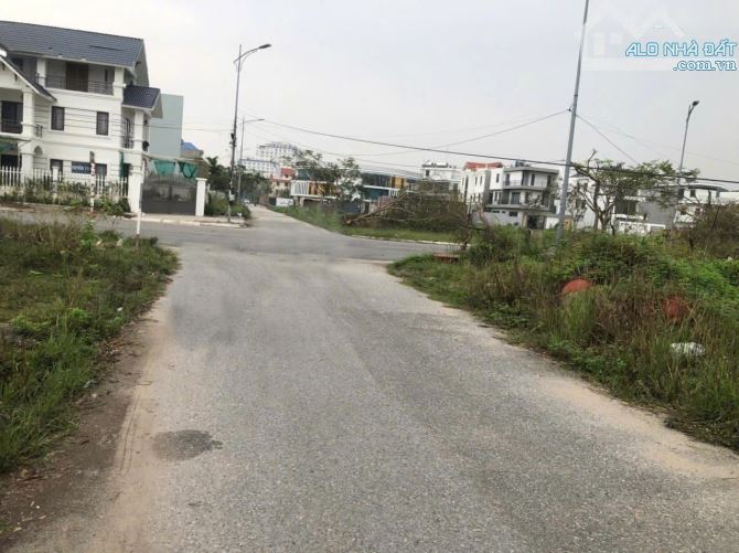 Cần. Bán lô đất tdc cho dân tại anh dũng 3 dương kinh - 2