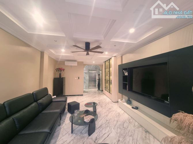 Bán nhà Hào Nam, Đống Đa 53m2x7T Mt:4.1m Kinh doanh đỉnh, view Hồ đẹp hơn 21 tỷ - 2