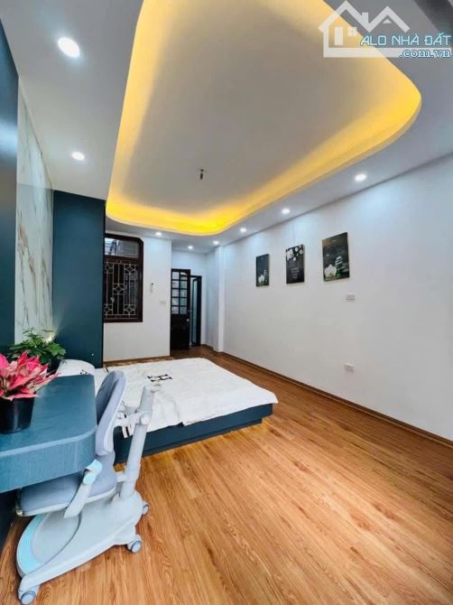 Bán nhà Kim Giang 35m2*5T, Ngõ thông, Ô tô đỗ cổng, Kinh Doanh, Gần phố - 2