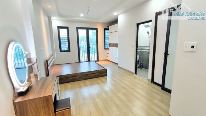 Nhà Hà Đông, 40m2, full nội thất ở luôn, ô tô tải đỗ cửa, có ô chờ thang máy, nhỉnh 6 tỷ - 2