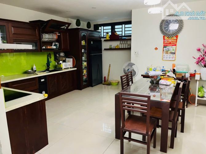 BÁN NHÀ 3 TẦNG  HOÀ CƯỜNG - HẢI CHÂU - ĐÀ NẴNG - FULL NỘI THẤT GỖ - 90 M2 -7,X TỶ - 2
