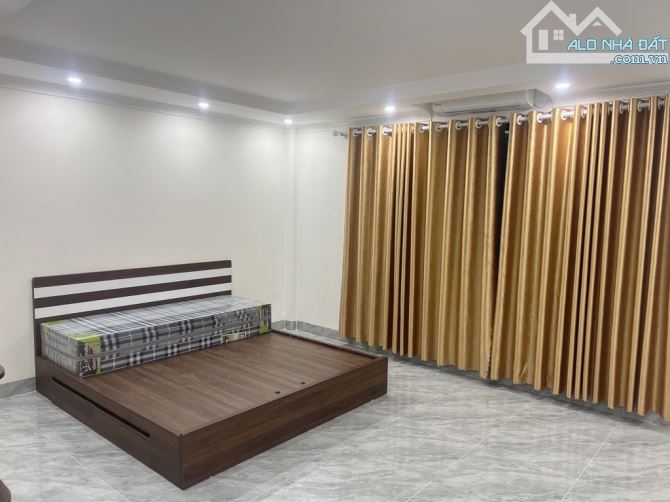 Bán nhà Phú Mỹ - Vài bước ô tô - 40m2 - Giá 8.5 Tỷ - 3