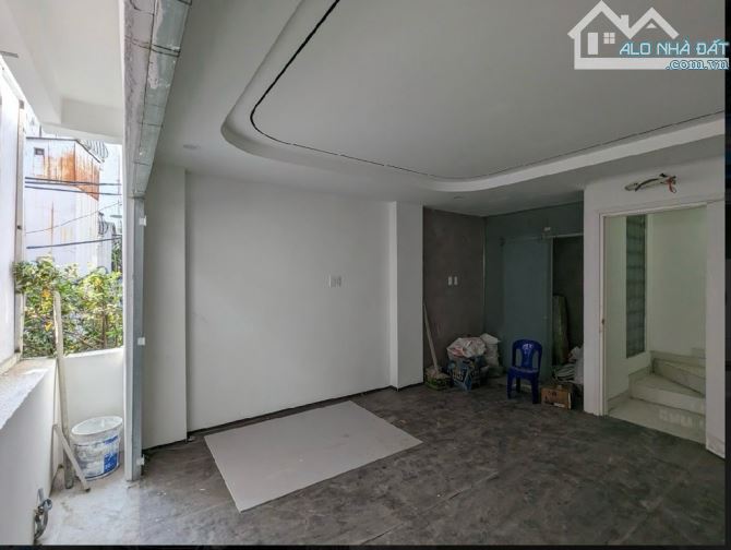 🏡GIÁP QUẬN 1 - CHỢ BÀ CHIỂU - HẺM NHỰA 12M - 4TẦNG BTCT - CHO THUÊ 360tr/Tháng 🍀 - 3