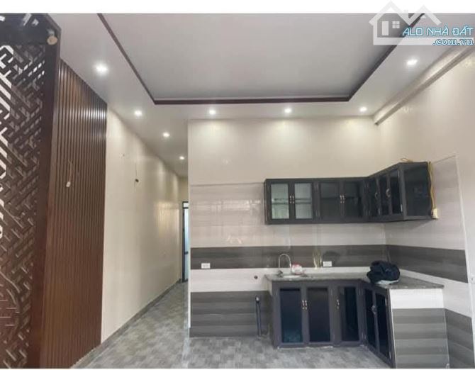 🏠🏠 Bán nhà 1 tầng 59m2 tại Mỹ Tranh, Nam Sơn. Giá 1,15 tỷ. - Nhà sân cổng. 2 ngủ - 3